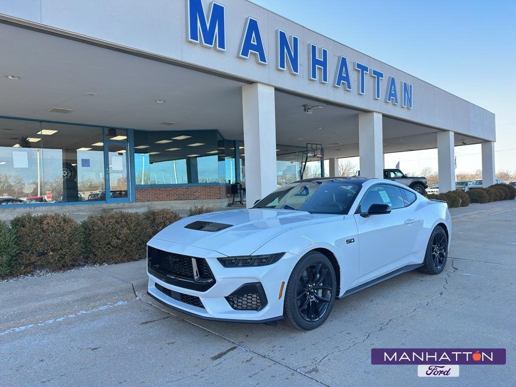 2026 Ford Mustang GT Fastback's photo