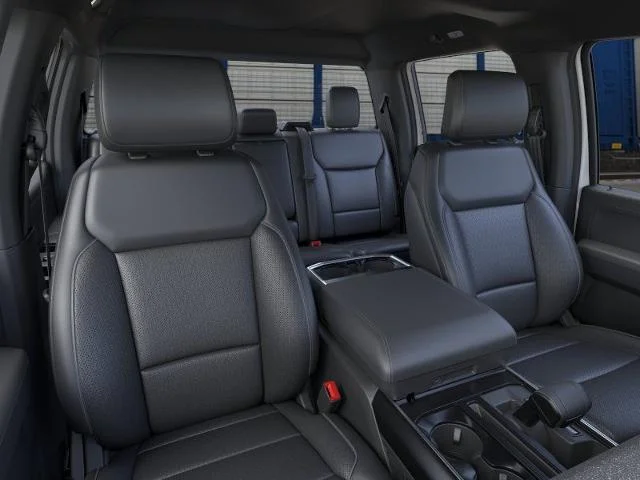 New 2026 Oxford White Ford Lariat® image 32