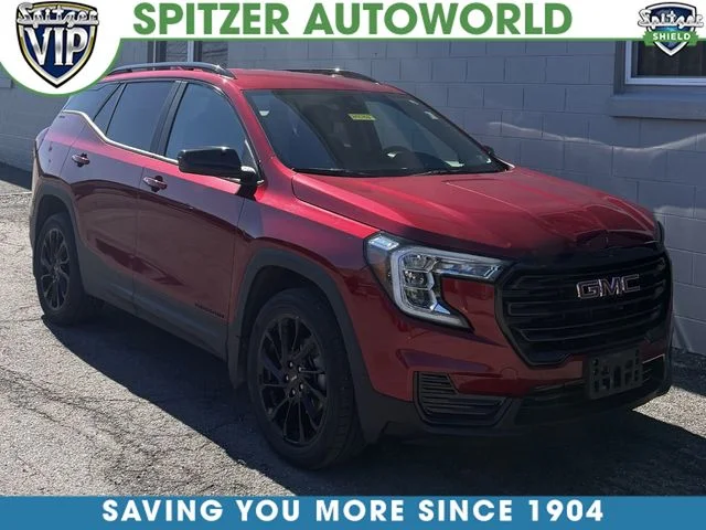 Used 2023 Red GMC SLE image 1