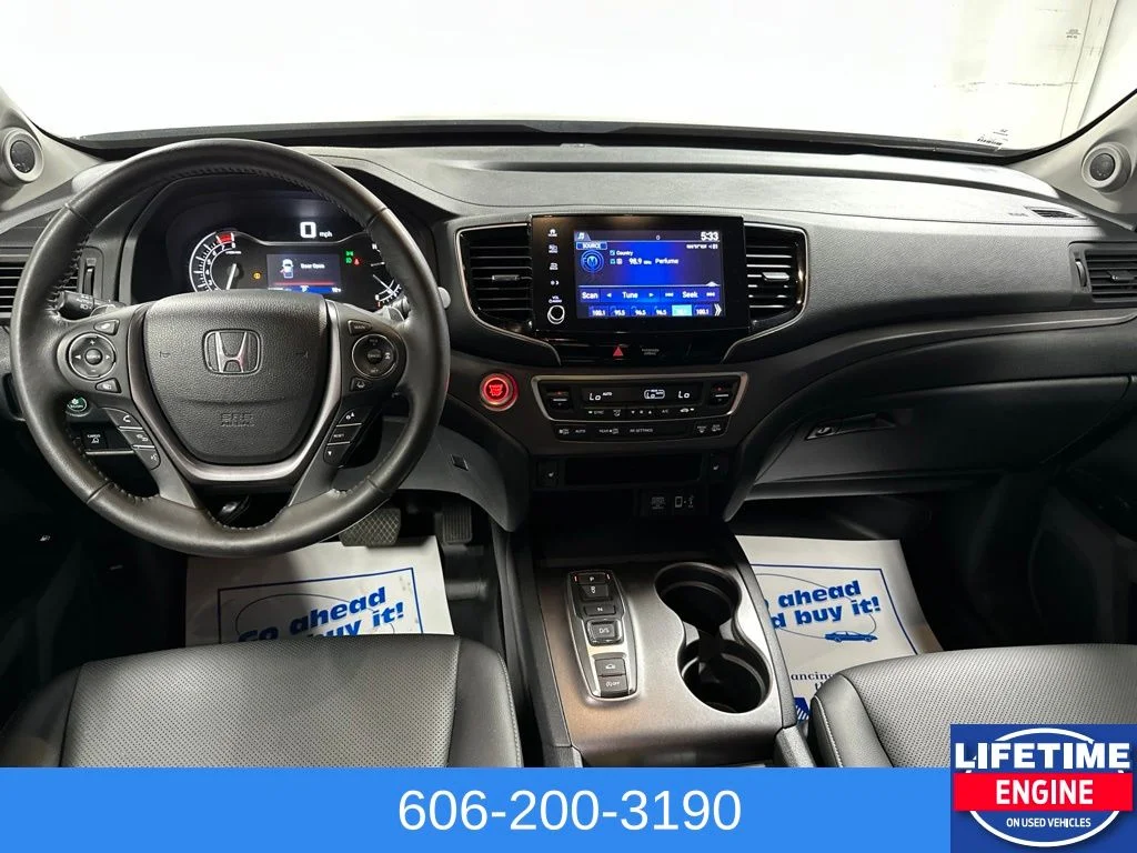 Used 2023 Black Honda RTL image 14