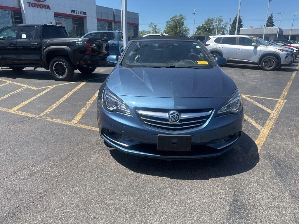Used 2016 Sky Buick Premium image 4