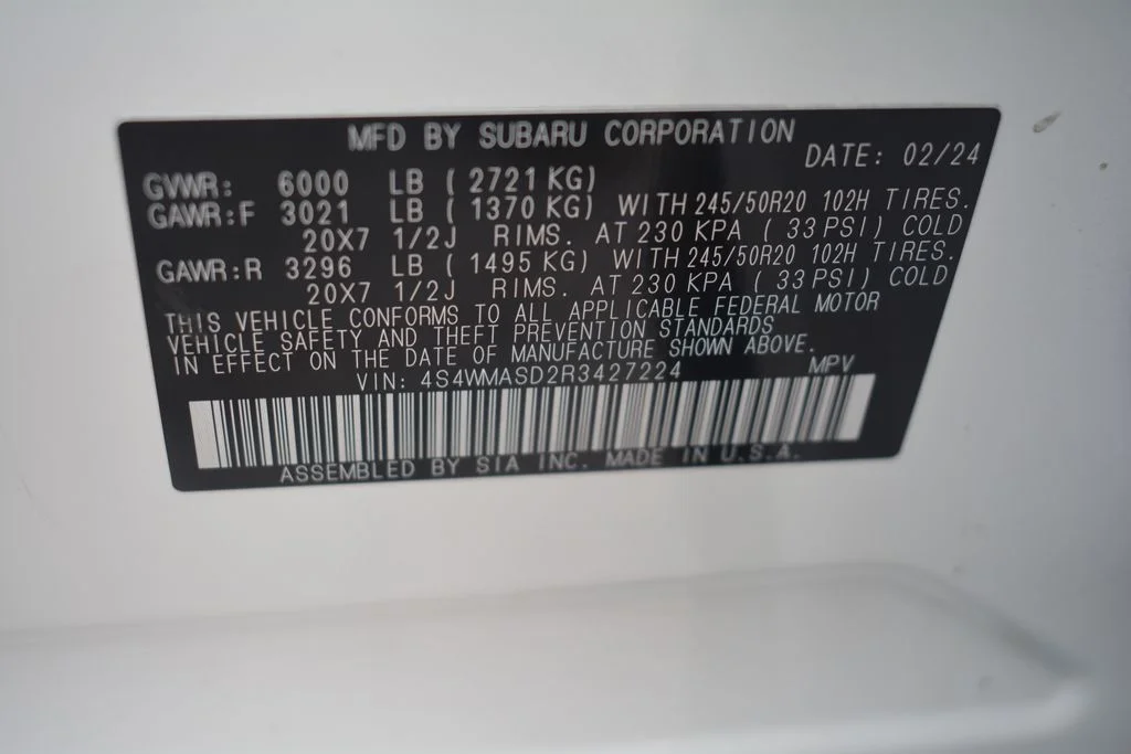 Used 2024 White Subaru Limited image 27