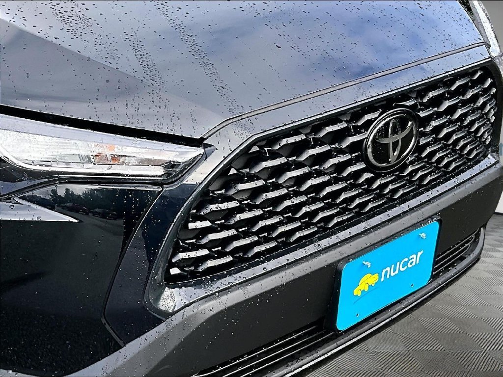 Used 2022 Black Toyota LE image 32