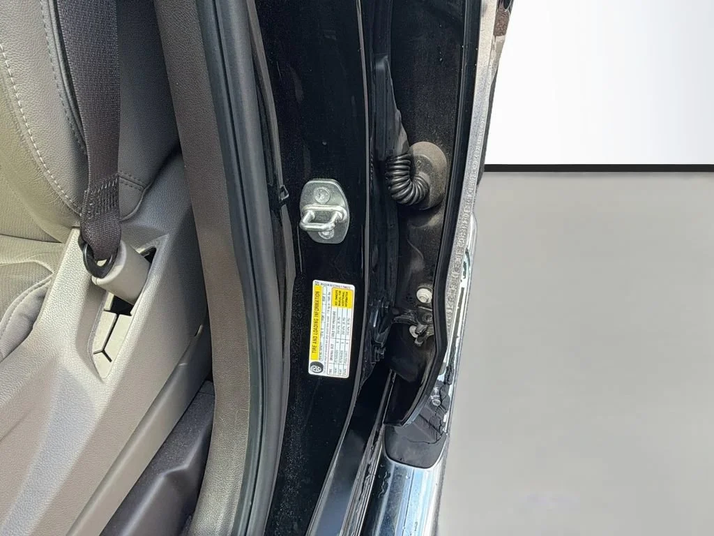 Used 2017 BLACK Chevrolet LTZ image 31