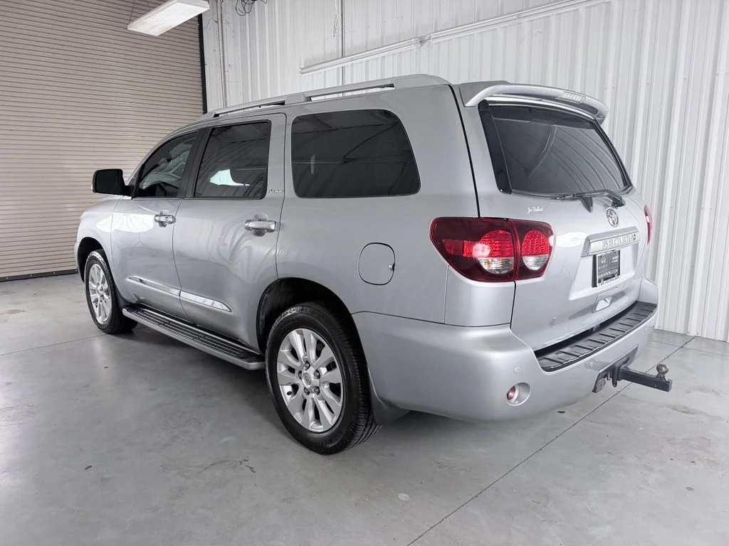 Used 2018 Silver Sky Metallic Toyota Platinum image 7