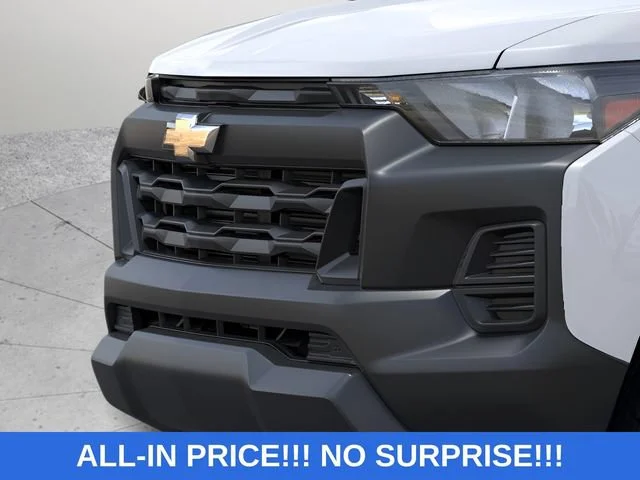 New 2026 Summit White Chevrolet WT image 13