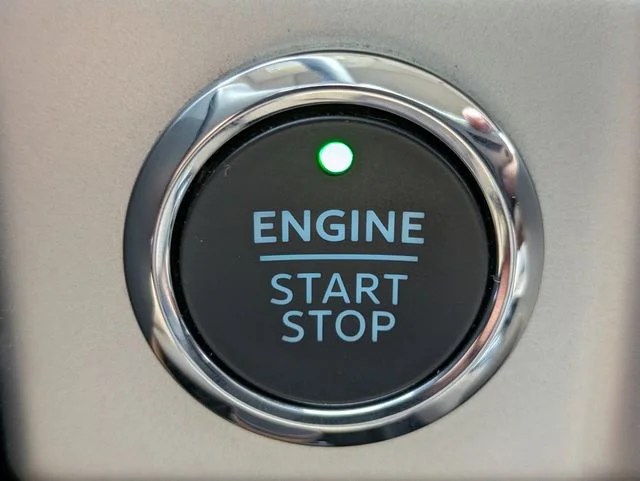 Certified Used 2024 Oxford White Ford XLT image 29