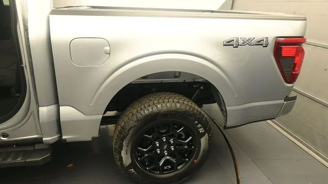 New 2026 Iconic Silver Metallic Ford XLT image 26