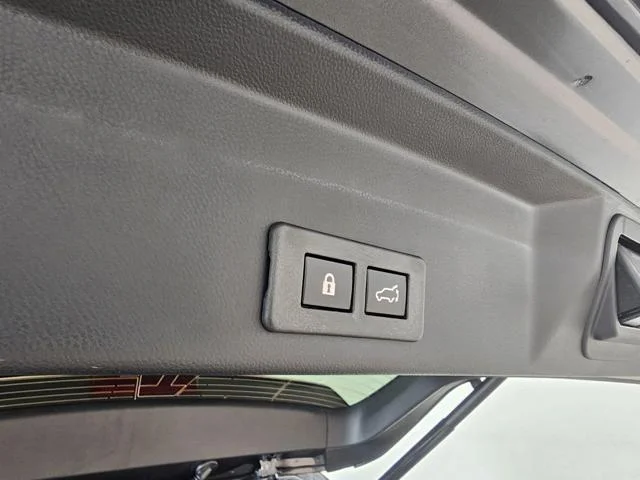 New 2026 MAGNETITE GRAY METALLIC Subaru Premium 7-Passenger image 35