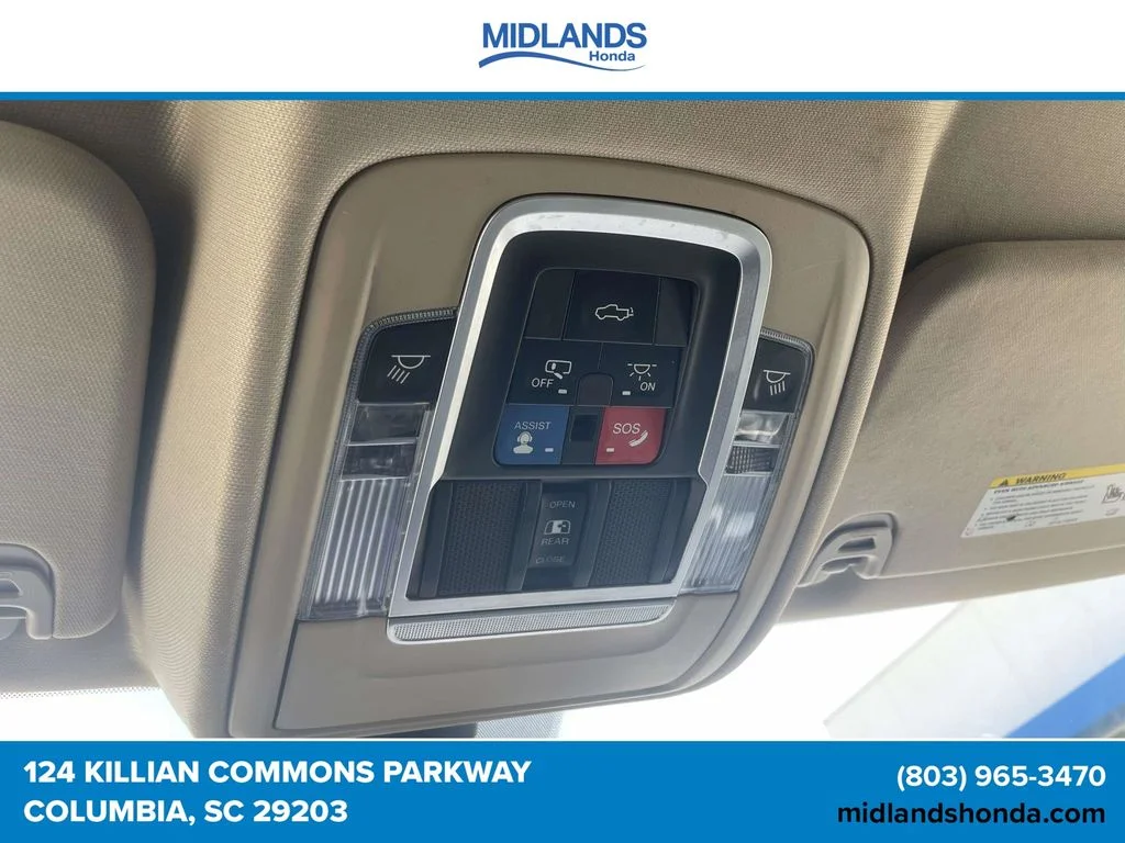 Used 2019 Red Ram Laramie image 30