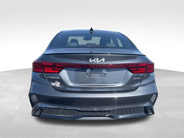 Used 2024 Gray Kia GT-Line image 4