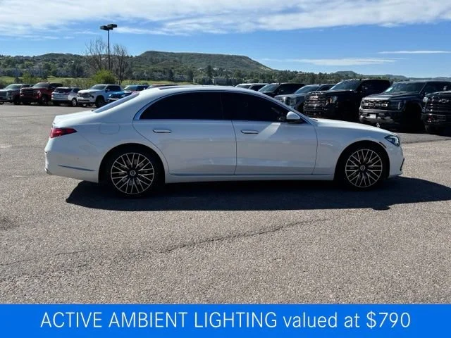 Used 2023 White Mercedes-Benz 4MATIC® image 7