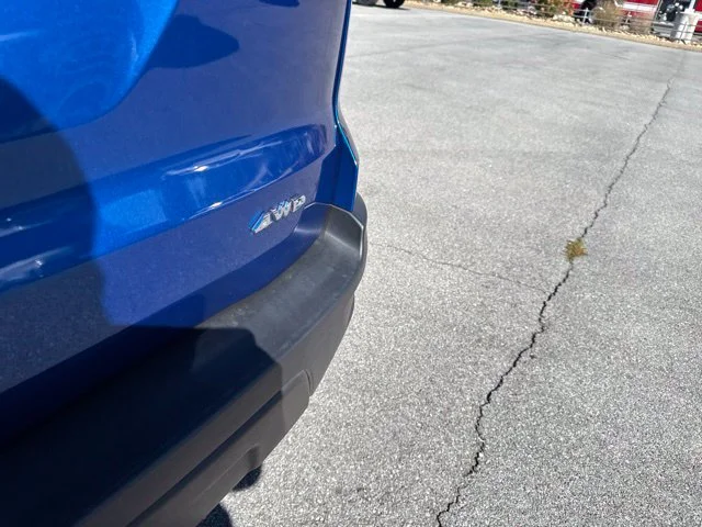 Used 2021 Blue Ford S image 11