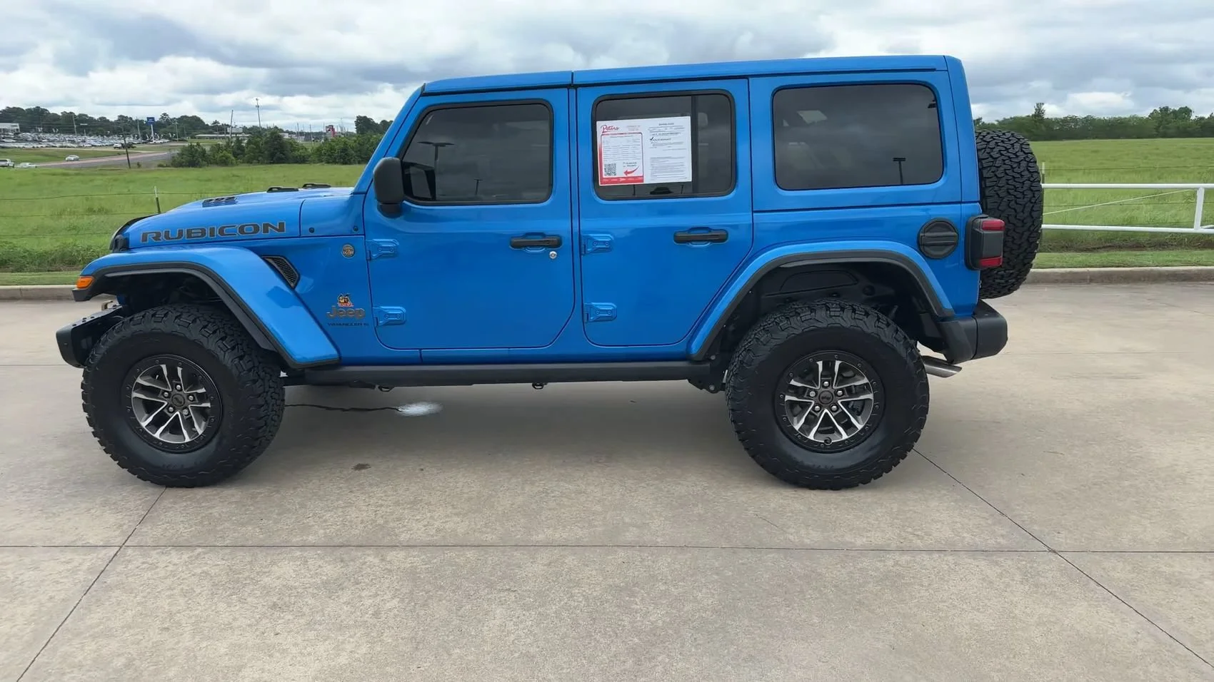 Used 2024 Hydro Blue Pearlcoat Jeep Rubicon 392 image 6