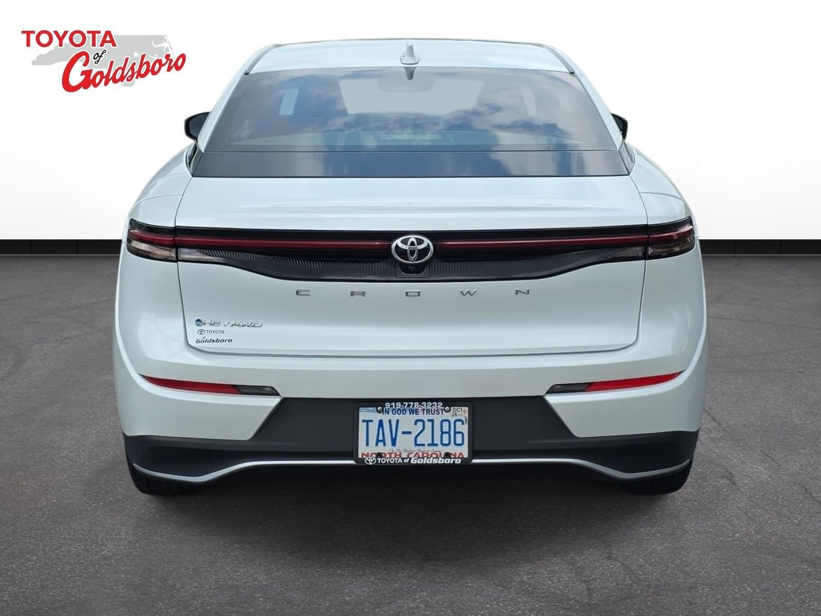 Used 2026 White Toyota XLE image 6