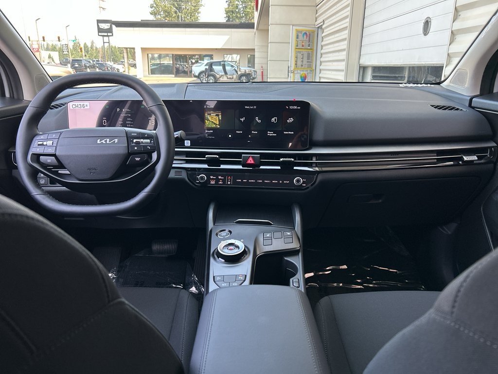 New 2027 Wolf Gray Kia S image 16