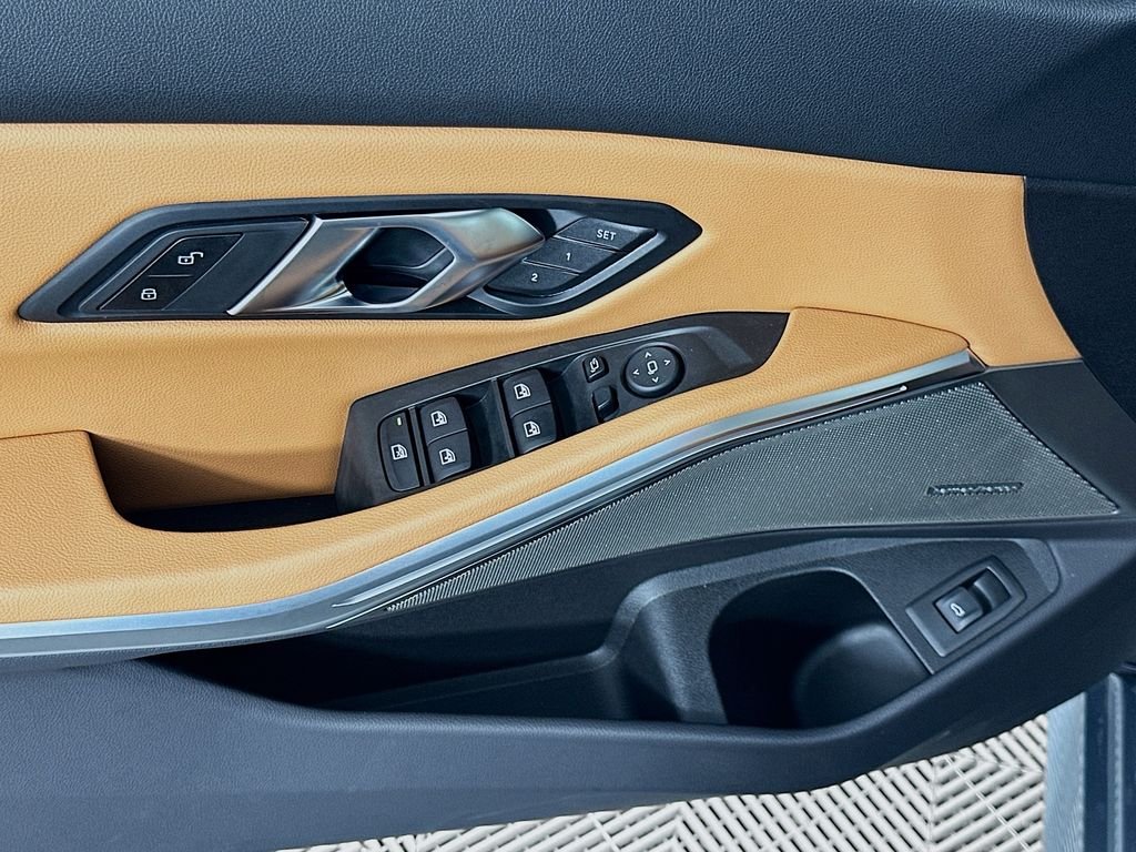 New 2026 Skyscraper Grey Metallic BMW M340i image 20