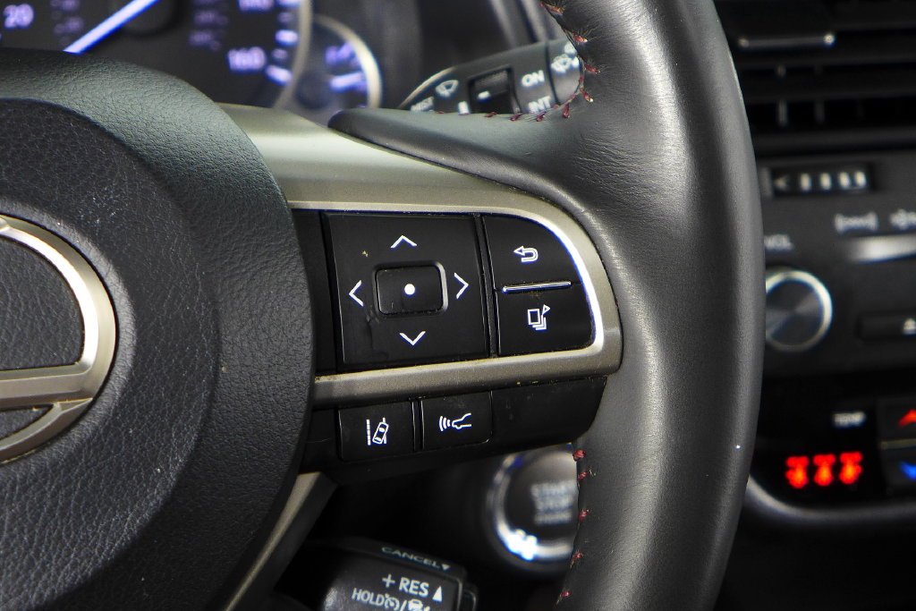 Used 2018 White Pearl Lexus 350 image 29