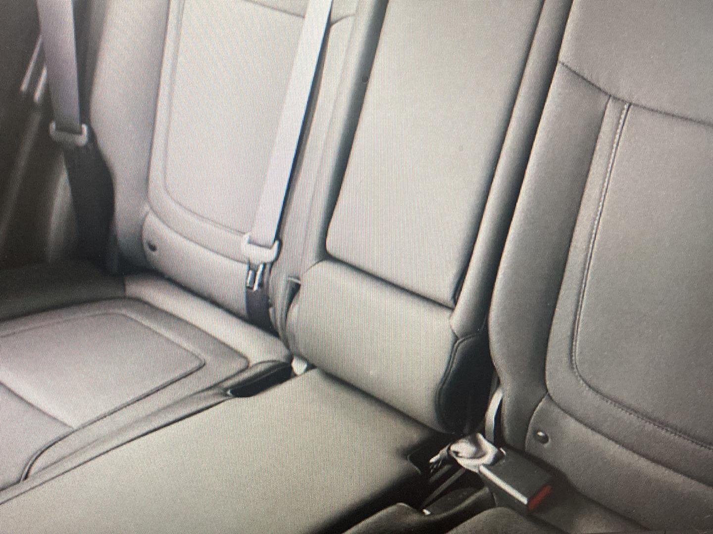 Used 2025 Ultimate Red Hyundai SE image 8