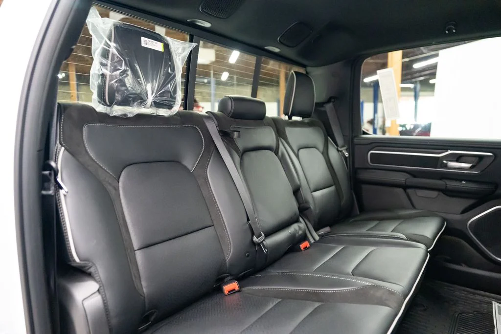New 2026 Bright White Clear-Coat Exterior Paint RAM Laramie image 31
