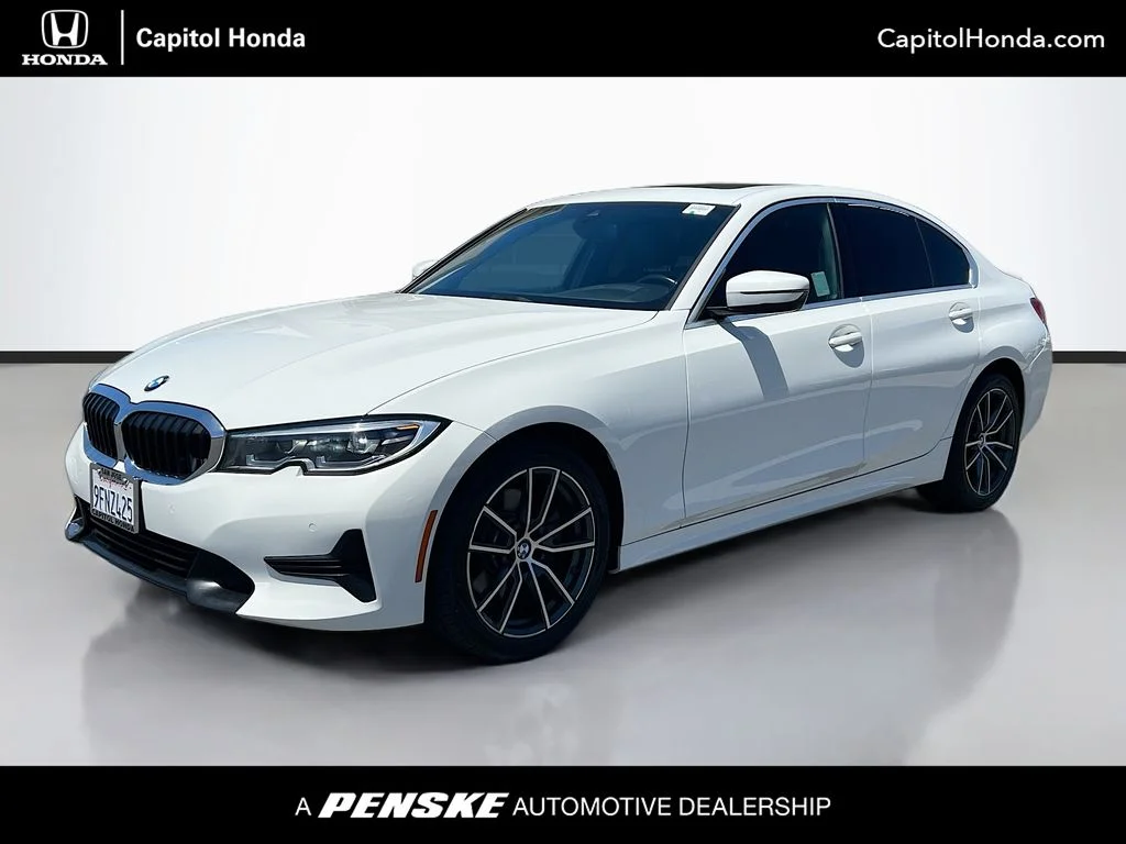 2020 BMW 3 Series 330i Sedan's photo