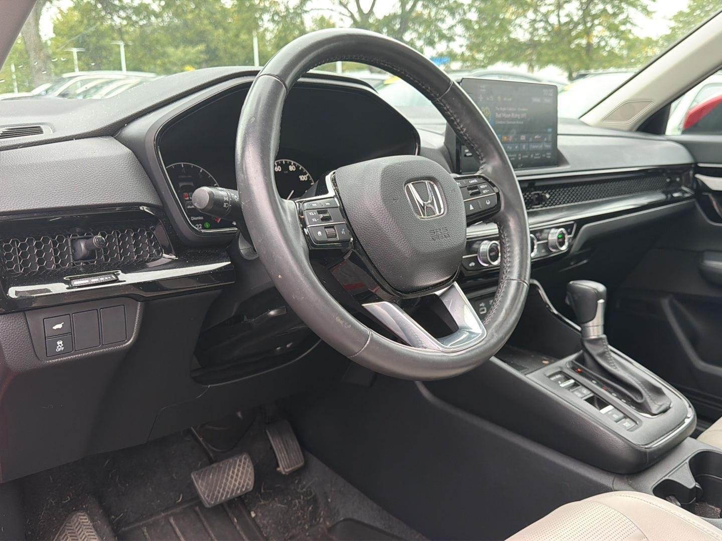 Used 2024 Radiant Red Metallic Honda EX-L image 10
