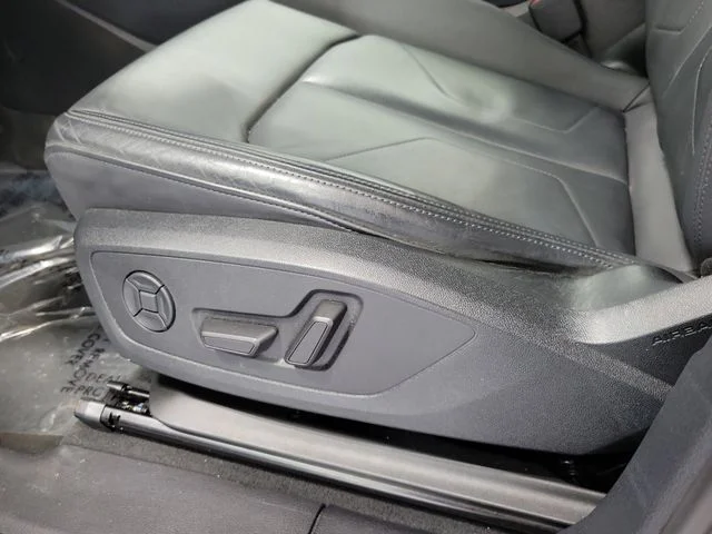 Used 2021 White Audi Premium image 9