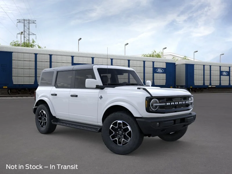 2026 Ford Bronco Outer Banks 4x4's photo