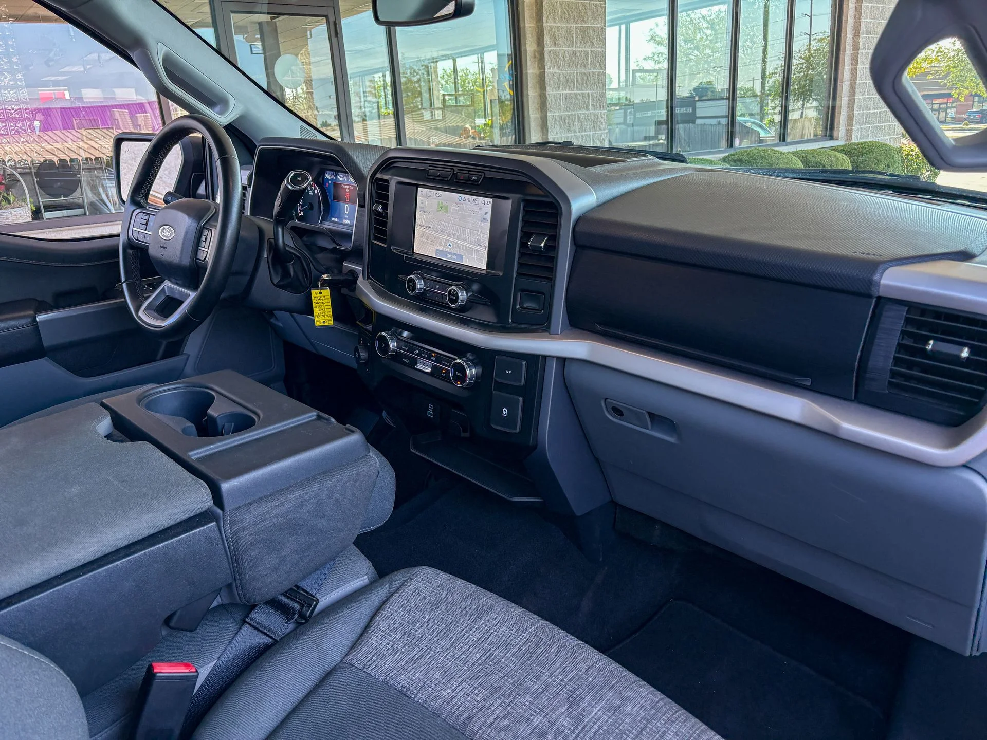 Used 2023 Silver Ford XLT image 27
