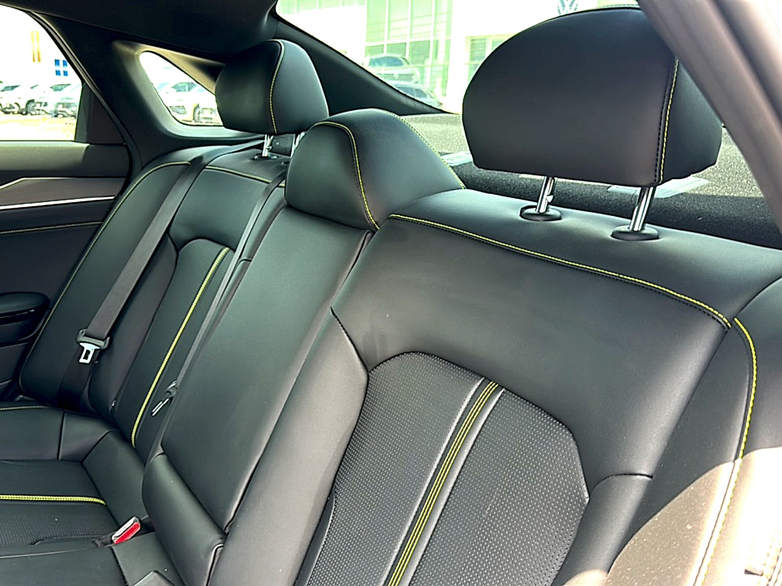 Used 2025 Wolf Gray Kia GT image 20