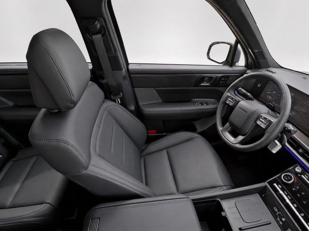 Used 2026 Hampton Gray Hyundai Calligraphy image 12