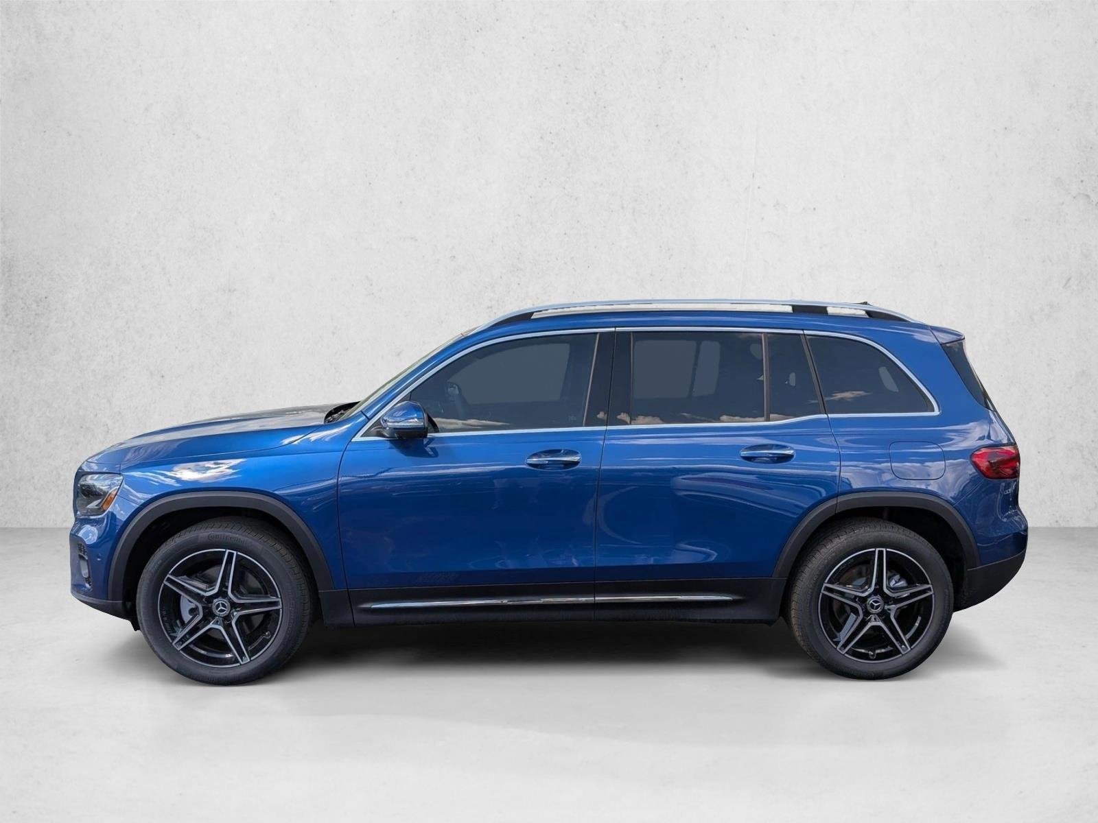 New 2026 Starling Blue Metallic Mercedes-Benz GLB250 image 5