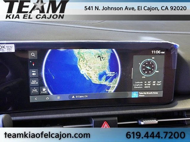 New 2026 White Kia X-Line image 32