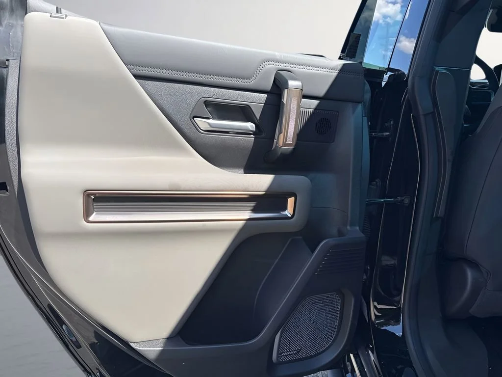 Used 2025 Void Black GMC 3X image 29