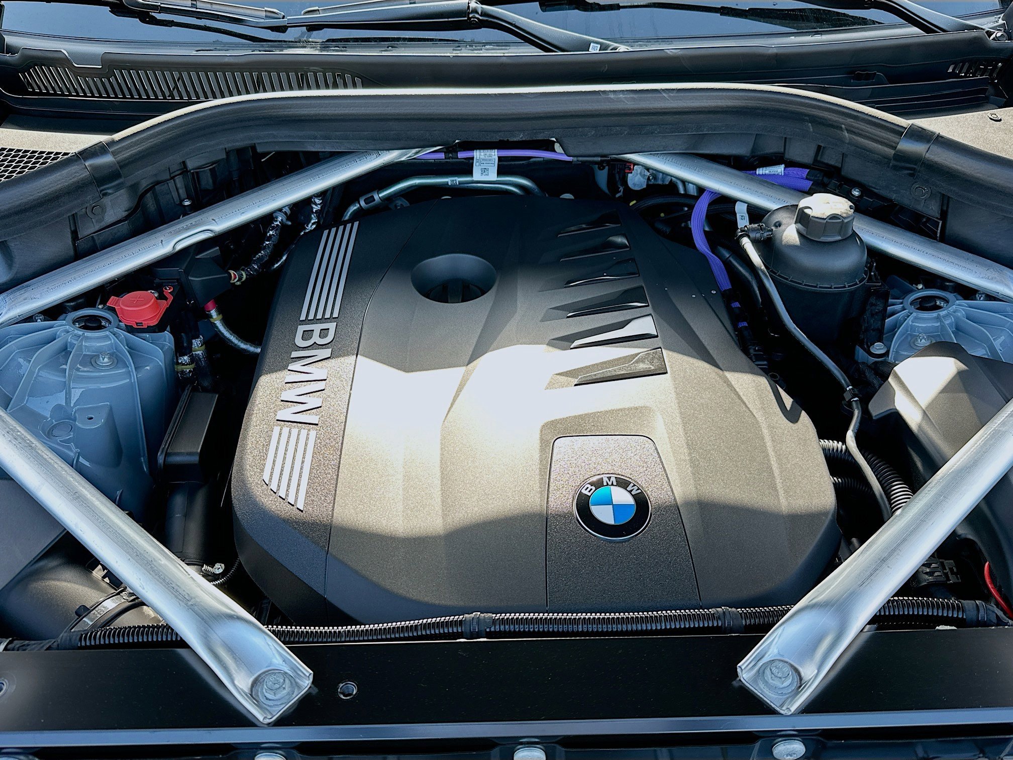 New 2026 Brooklyn Grey Metallic BMW sDrive40i image 25