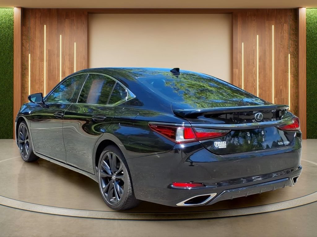 Used 2023 Black Lexus F SPORT Handling image 29