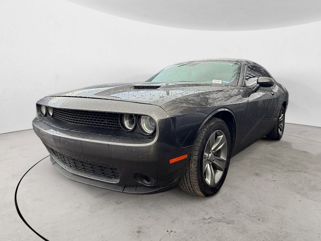 2016 Dodge Challenger SXT