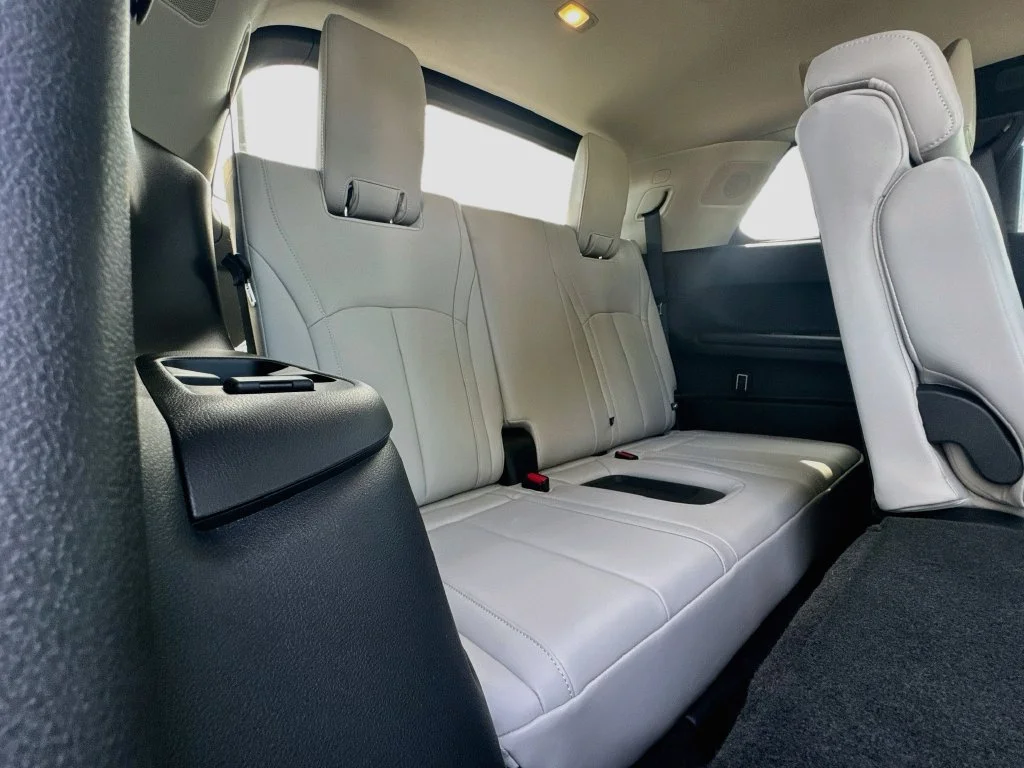 New 2027 RADIANT WHITE INFINITI Luxe FWD image 30