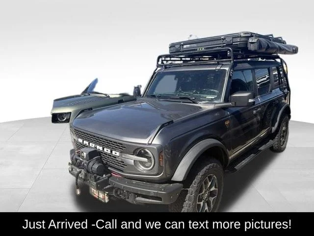Used 2022 Gray Ford Badlands image 1