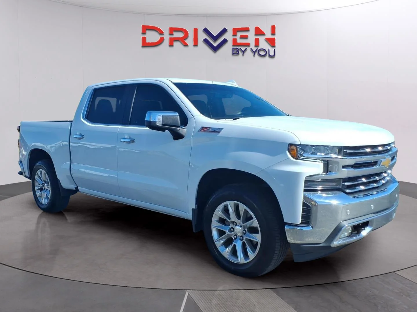 Used 2021 SUMMIT WHITE Chevrolet LTZ image 7