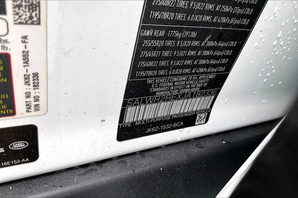 Used 2018 White Land Rover Supercharged image 19