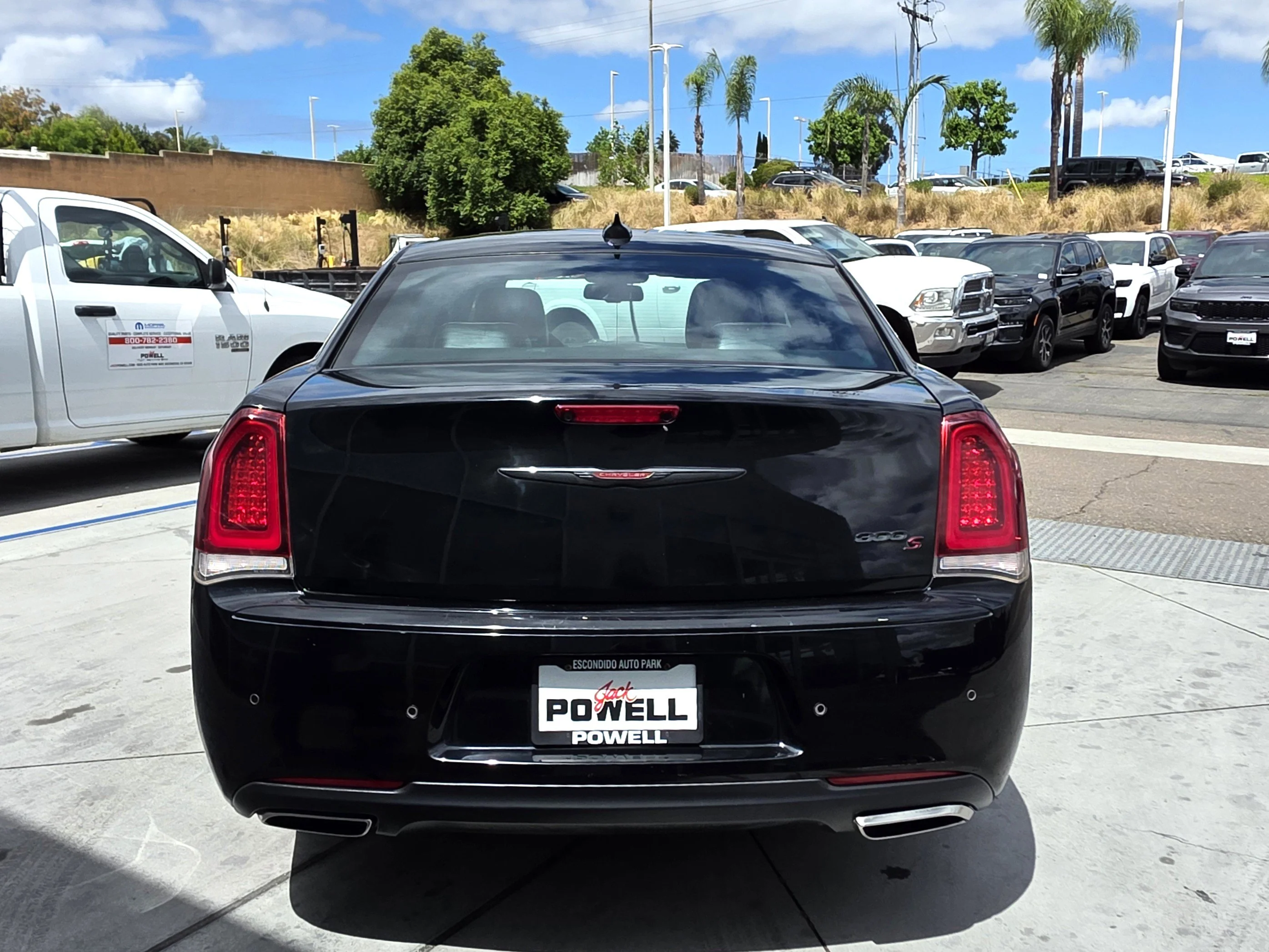 Certified Used 2022 Gloss Black Chrysler S image 4