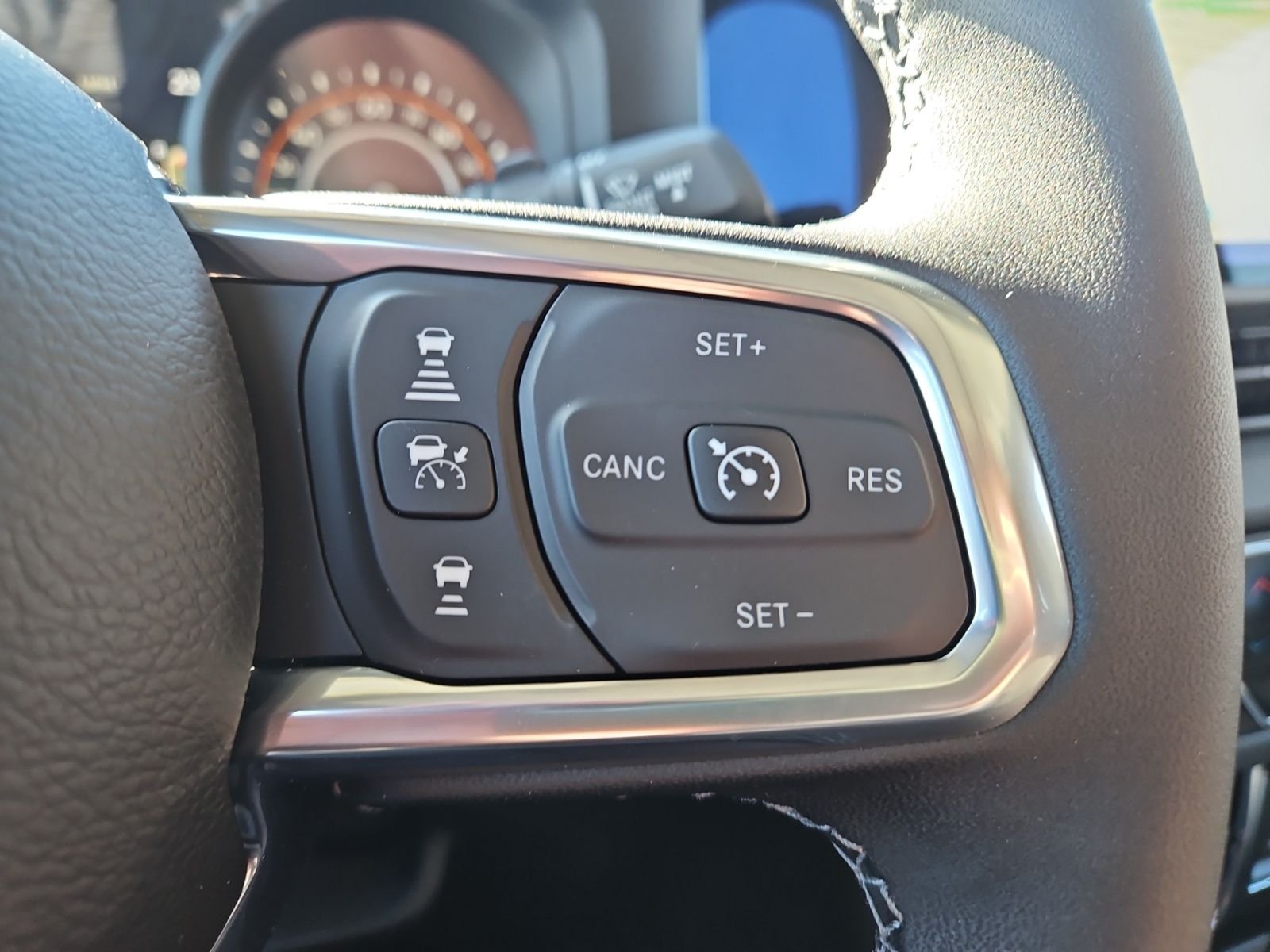 2025 Jeep Wrangler 4-Door Sahara - Photo 26