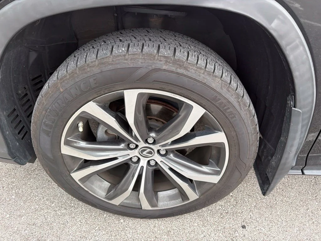 Used 2019 Obsidian Lexus 350L Luxury image 22