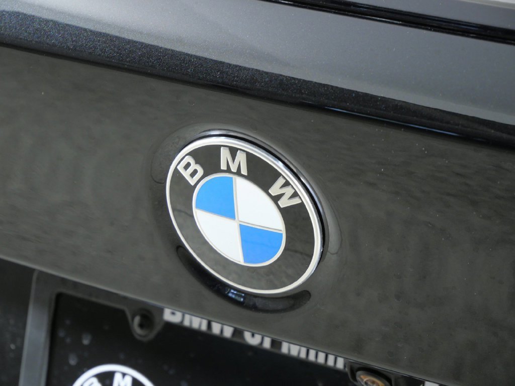 New 2026 Black Sapphire Metallic BMW 330i xDrive image 11