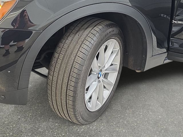 Used 2017 Black Sapphire Metallic BMW xDrive28i image 32