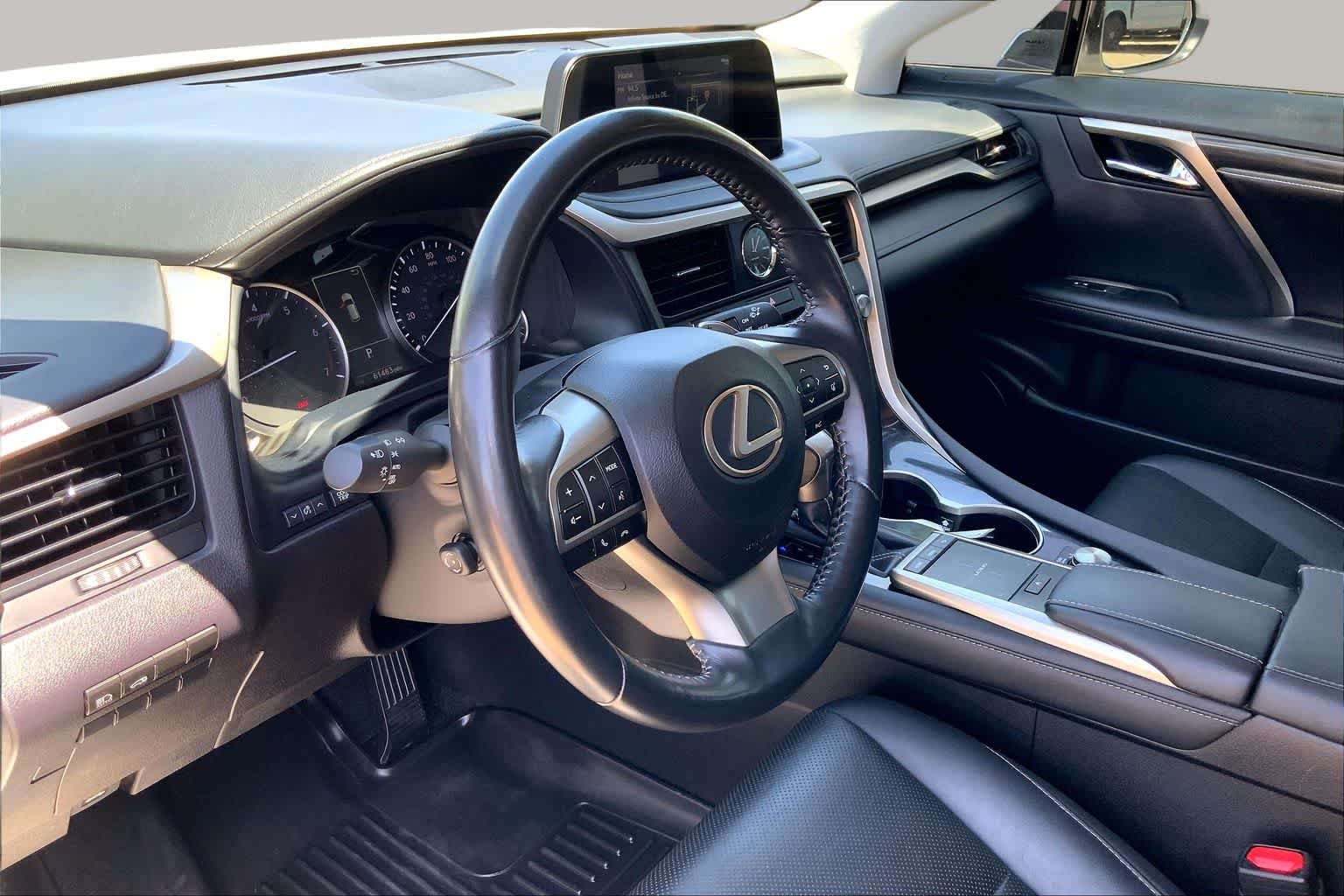Used 2020 Eminent White Pearl Lexus  image 18