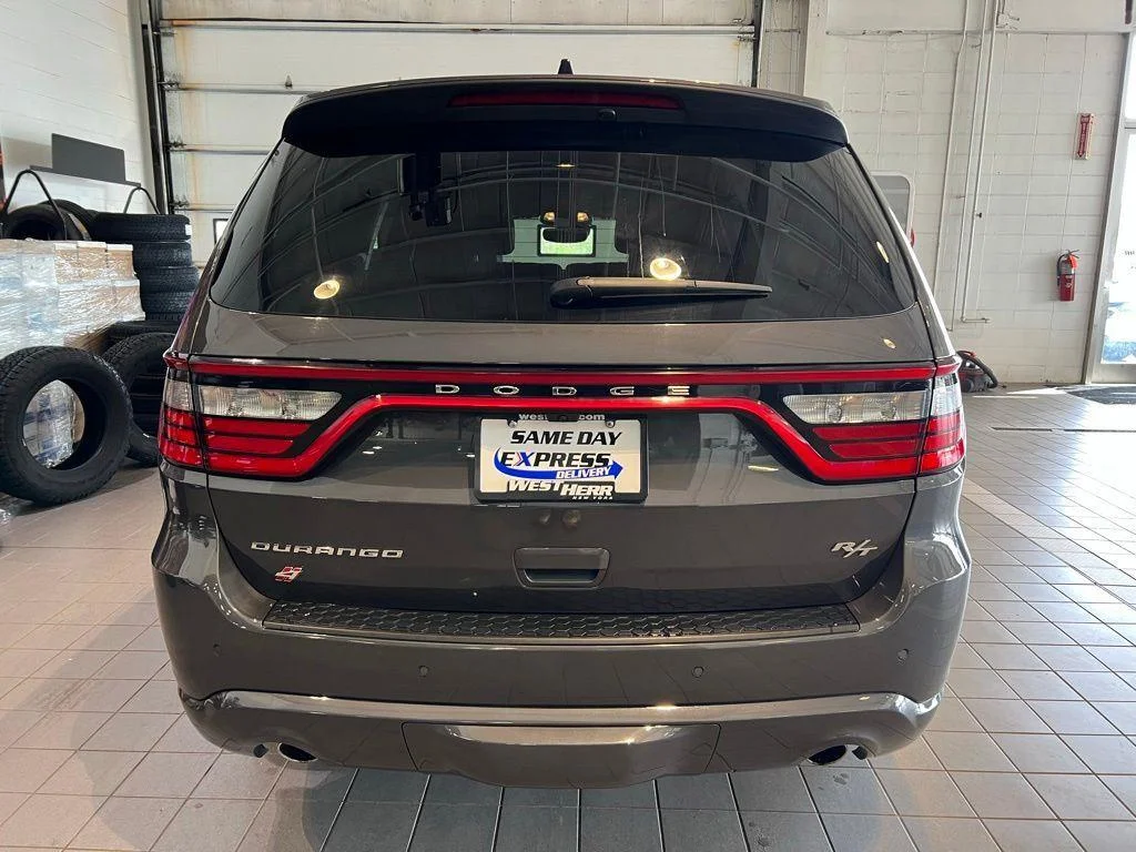 Used 2025 Vapor Gray Dodge R/T Plus image 6