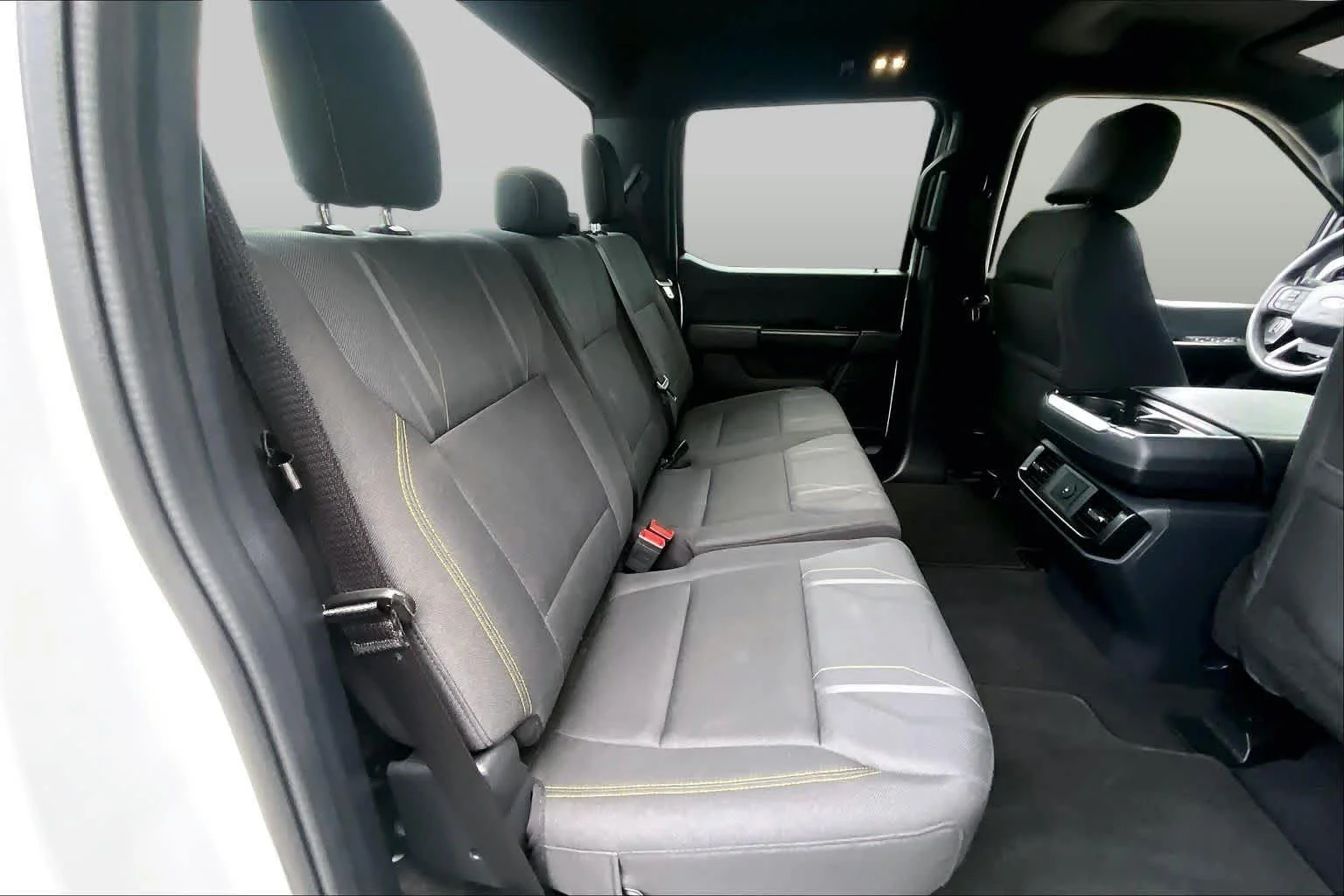 Used 2025 Oxford White Ford STX image 18