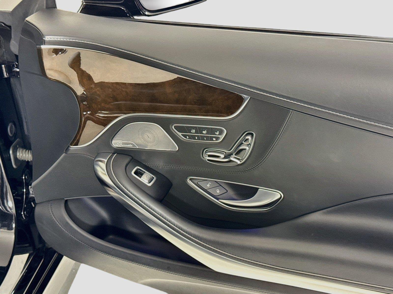 Used 2017 Obsidian Black Metallic Mercedes-Benz AMG® S 63 Conv | $187k MSRP | Designo Leather | Warmth & Comfort image 32